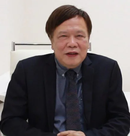 Kampon Srivatanakul 博士，科学/综合咨询参考