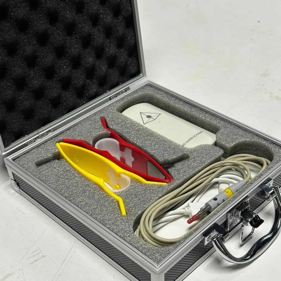 Bio Matrix Scan practitioner kit organized inside its protective carry case