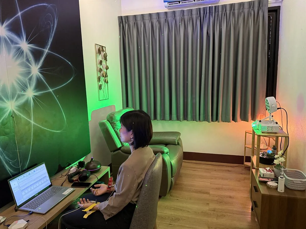 Light Mandalas consultation and wellness technology workstation