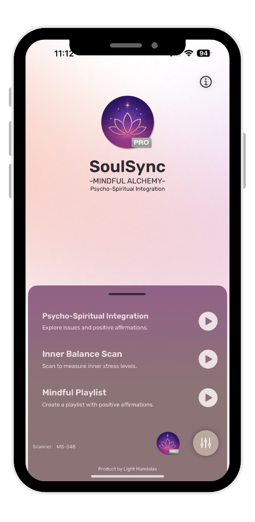SoulSync モバイル アプリケーションのホーム画面 (インナー バランス スキャンとマインドフル プレイリスト オプション付き)